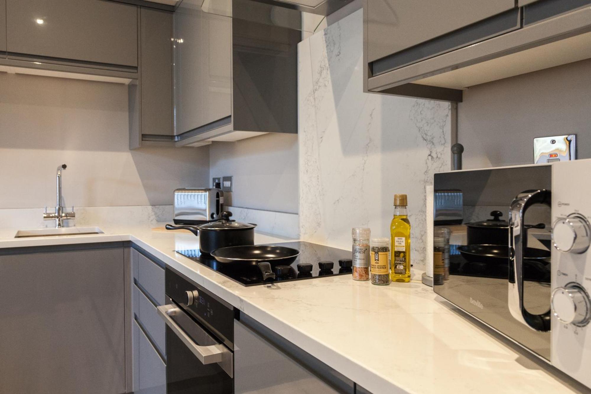 Somers Suites Apartments Leeds  Dış mekan fotoğraf